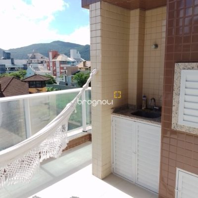 Cobertura com 95m², 2 quartos (sendo 1 suíte), 2 garagens, no bairro Açores em Florianópolis