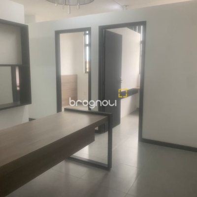 Sala com 65m², no bairro Ingleses em Florianópolis