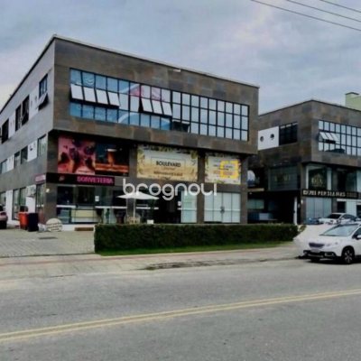 Sala com 65m², no bairro Ingleses em Florianópolis