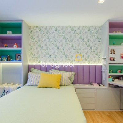 Casa de Condomínio com 942m², 6 quartos (sendo 5 suítes), 4 garagens, no bairro Cacupé em Florianópolis