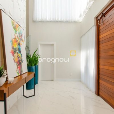 Casa de Condomínio com 942m², 6 quartos (sendo 5 suítes), 4 garagens, no bairro Cacupé em Florianópolis