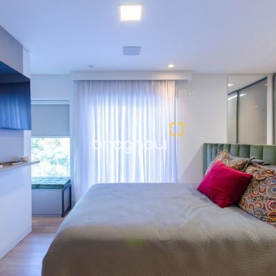 Casa de Condomínio com 942m², 6 quartos (sendo 5 suítes), 4 garagens, no bairro Cacupé em Florianópolis