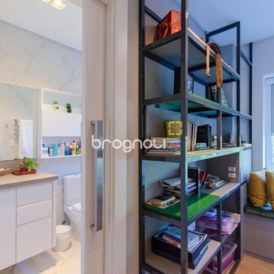 Casa de Condomínio com 942m², 6 quartos (sendo 5 suítes), 4 garagens, no bairro Cacupé em Florianópolis