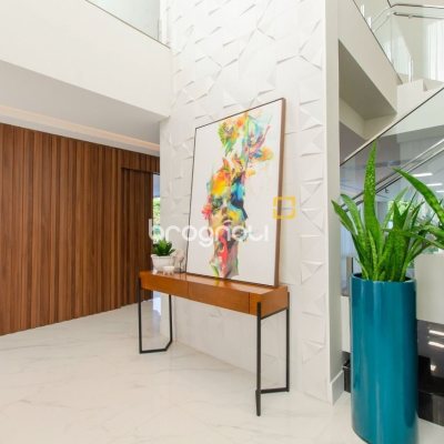 Casa de Condomínio com 942m², 6 quartos (sendo 5 suítes), 4 garagens, no bairro Cacupé em Florianópolis