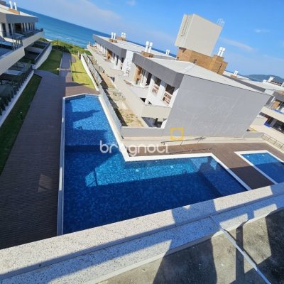 Apartamento com 119m², 2 quartos (sendo 1 suíte), 2 garagens, no bairro Morro das Pedras em Florianópolis