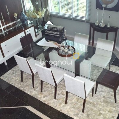 Casa de Condomínio com 400m², 3 quartos (sendo 1 suíte), 2 garagens, no bairro Bosque das Mansões em São José