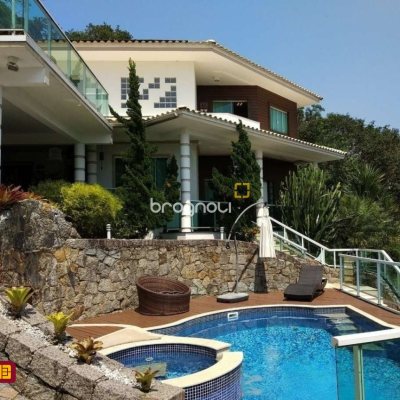 Casa de Condomínio com 400m², 3 quartos (sendo 1 suíte), 2 garagens, no bairro Bosque das Mansões em São José