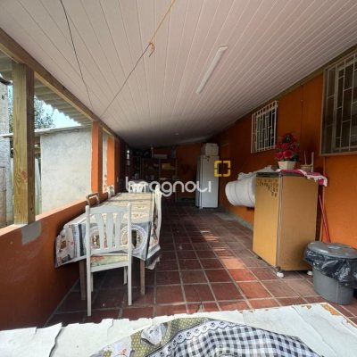 Terreno com 1036m², no bairro Rio Tavares em Florianópolis