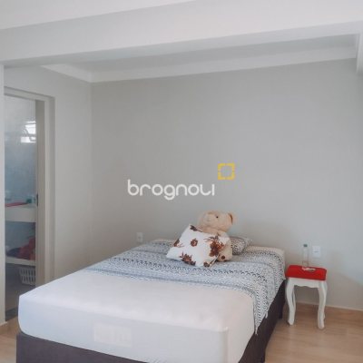Casa com 132m², 4 quartos (sendo 2 suítes), 2 garagens, no bairro Ingleses em Florianópolis