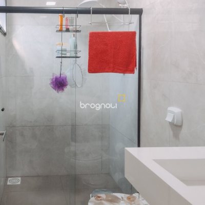 Casa com 132m², 4 quartos (sendo 2 suítes), 2 garagens, no bairro Ingleses em Florianópolis