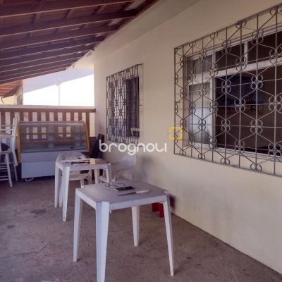 Casa com 133m², 5 quartos (sendo 2 suítes), 3 garagens, no bairro Ingleses em Florianópolis