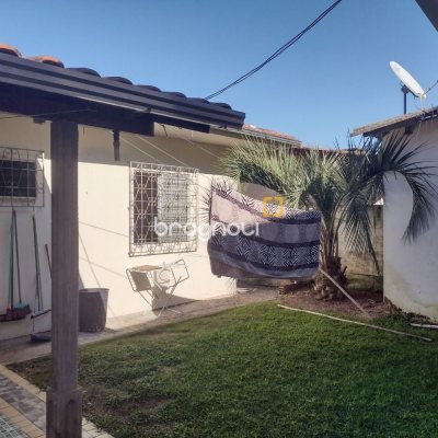 Casa com 133m², 5 quartos (sendo 2 suítes), 3 garagens, no bairro Ingleses em Florianópolis