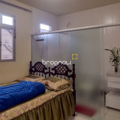 Casa com 133m², 5 quartos (sendo 2 suítes), 3 garagens, no bairro Ingleses em Florianópolis