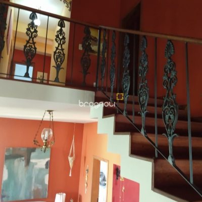 Casa com 430m², 4 quartos (sendo 1 suíte), 4 garagens, no bairro Lagoa da Conceição em Florianópolis