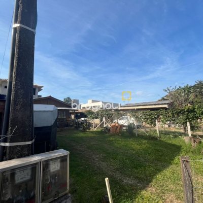 Terreno com 576m², 5 quartos, no bairro Campeche em Florianópolis