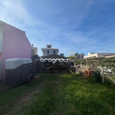 Terreno com 576m², 5 quartos, no bairro Campeche em Florianópolis