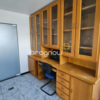 Apartamento com 102m², 3 quartos, no bairro Centro em Florianópolis