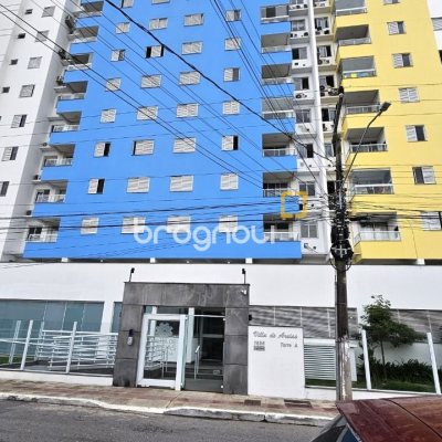 Apartamento com 67m², 2 quartos (sendo 1 suíte), 1 garagem, no bairro Areias em São José