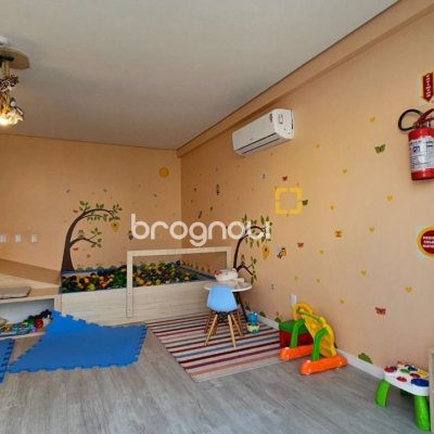 Apartamento com 67m², 2 quartos (sendo 1 suíte), 1 garagem, no bairro Areias em São José