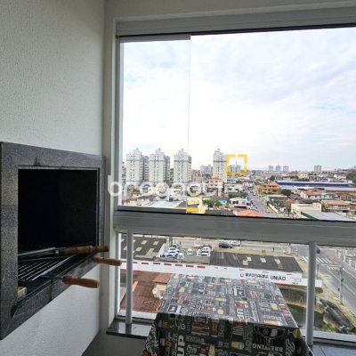 Apartamento com 67m², 2 quartos (sendo 1 suíte), 1 garagem, no bairro Areias em São José