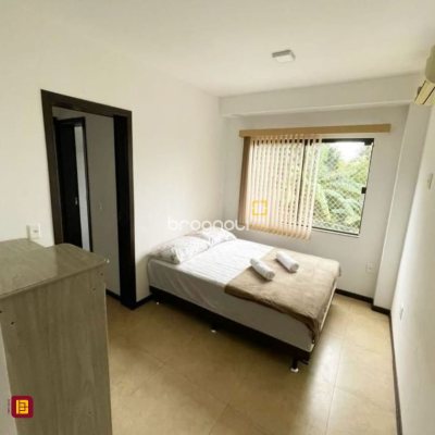 Casa com 290m², 3 quartos (sendo 3 suítes), 5 garagens, no bairro Ratones em Florianópolis