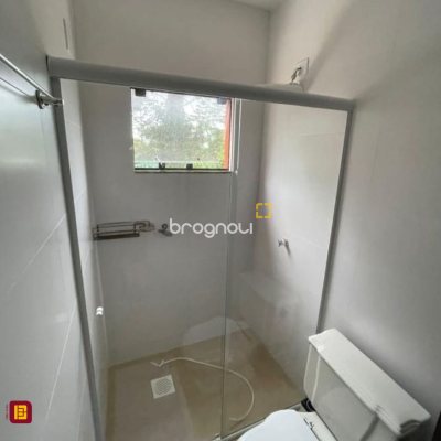 Casa com 290m², 3 quartos (sendo 3 suítes), 5 garagens, no bairro Ratones em Florianópolis