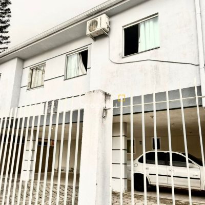 Apartamento com 72m², 3 quartos (sendo 1 suíte), 1 garagem, no bairro Ingleses em Florianópolis