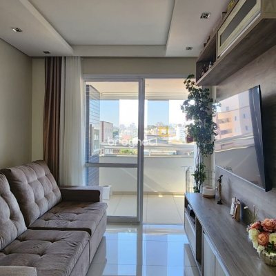 Apartamento com 92m², 3 quartos (sendo 1 suíte), 1 garagem, no bairro Barreiros em São José