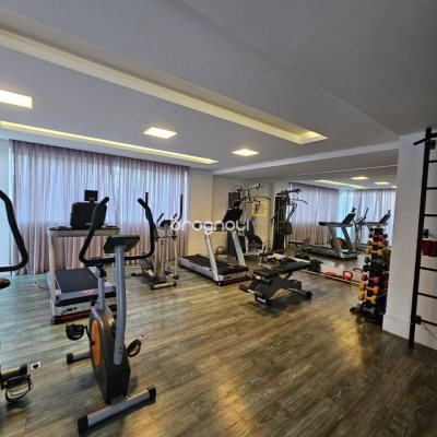 Apartamento com 92m², 3 quartos (sendo 1 suíte), 1 garagem, no bairro Barreiros em São José