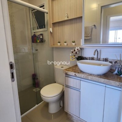 Apartamento com 92m², 3 quartos (sendo 1 suíte), 1 garagem, no bairro Barreiros em São José