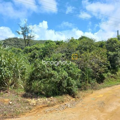 Terreno com 3780m², no bairro Fazenda do Sacramento em Águas Mornas