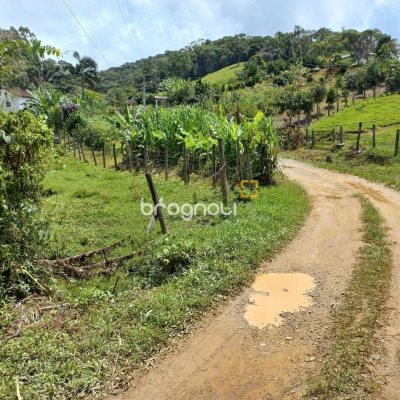 Terreno com 11000m², no bairro Fazenda do Sacramento em Águas Mornas