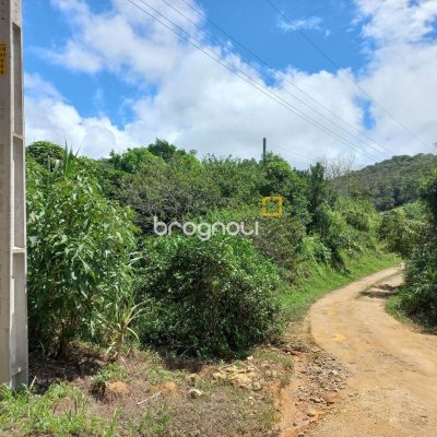 Terreno com 11000m², no bairro Fazenda do Sacramento em Águas Mornas