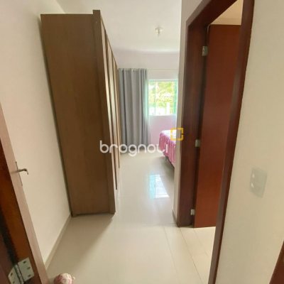 Casa com 162m², 2 quartos (sendo 2 suítes), 6 garagens, no bairro Cachoeira do Bom Jesus em Florianópolis