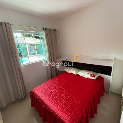 Casa com 162m², 2 quartos (sendo 2 suítes), 6 garagens, no bairro Cachoeira do Bom Jesus em Florianópolis