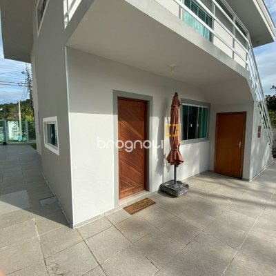 Casa com 162m², 2 quartos (sendo 2 suítes), 6 garagens, no bairro Cachoeira do Bom Jesus em Florianópolis