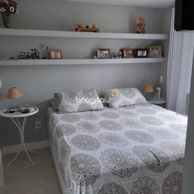 Casa com 190m², 3 quartos (sendo 2 suítes), 3 garagens, no bairro Daniela em Florianópolis
