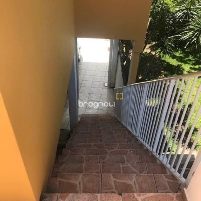 Pousada / Hotel com 255m², 8 quartos, 2 garagens, no bairro Lagoa da Conceição em Florianópolis