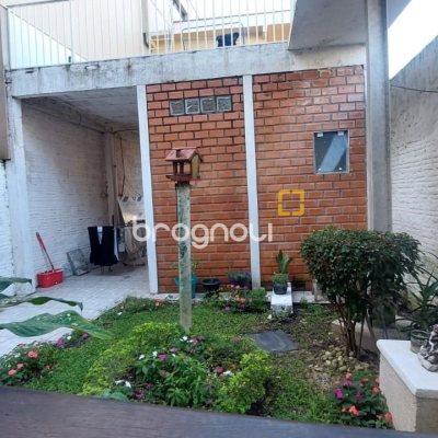 Pousada / Hotel com 255m², 8 quartos, 2 garagens, no bairro Lagoa da Conceição em Florianópolis