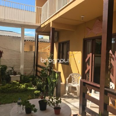 Pousada / Hotel com 255m², 8 quartos, 2 garagens, no bairro Lagoa da Conceição em Florianópolis