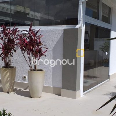 Cobertura com 173m², 2 quartos (sendo 1 suíte), 1 garagem, no bairro Centro em Florianópolis