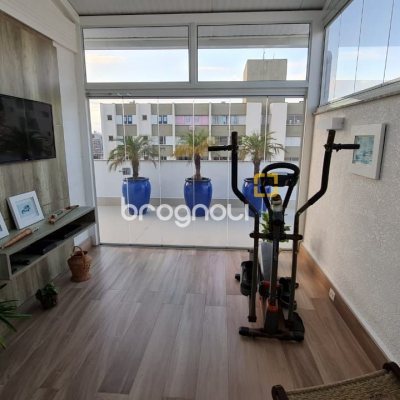 Cobertura com 173m², 2 quartos (sendo 1 suíte), 1 garagem, no bairro Centro em Florianópolis