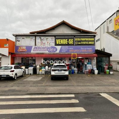 Galpão com 1000m², no bairro Cachoeira do Bom Jesus em Florianópolis