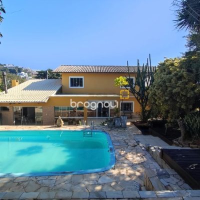 Casa de Condomínio com 287m², 6 quartos (sendo 4 suítes), 3 garagens, no bairro Bosque das Mansões em São José