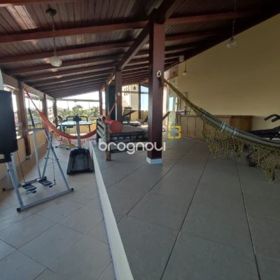 Casa de Condomínio com 287m², 6 quartos (sendo 4 suítes), 3 garagens, no bairro Bosque das Mansões em São José