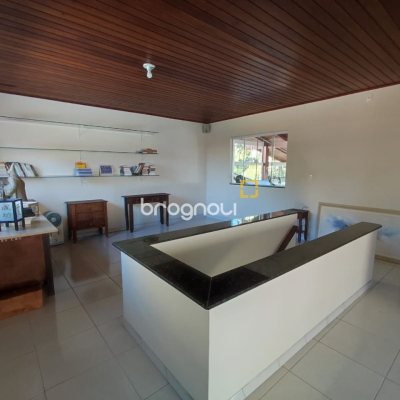 Casa de Condomínio com 287m², 6 quartos (sendo 4 suítes), 3 garagens, no bairro Bosque das Mansões em São José
