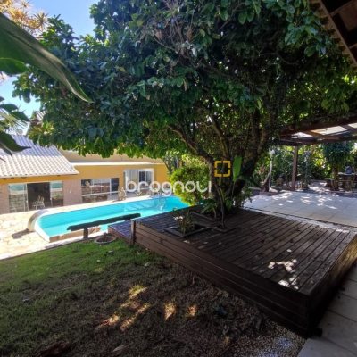 Casa de Condomínio com 287m², 6 quartos (sendo 4 suítes), 3 garagens, no bairro Bosque das Mansões em São José