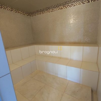 Casa de Condomínio com 287m², 6 quartos (sendo 4 suítes), 3 garagens, no bairro Bosque das Mansões em São José