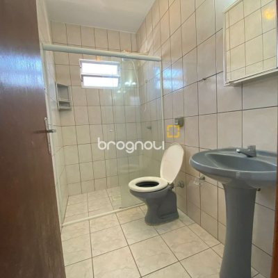 Casa com 270m², 4 garagens, no bairro Ingleses em Florianópolis