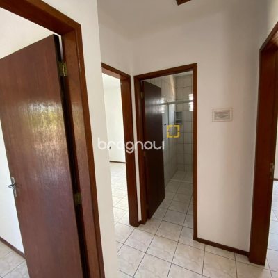 Casa com 270m², 4 garagens, no bairro Ingleses em Florianópolis